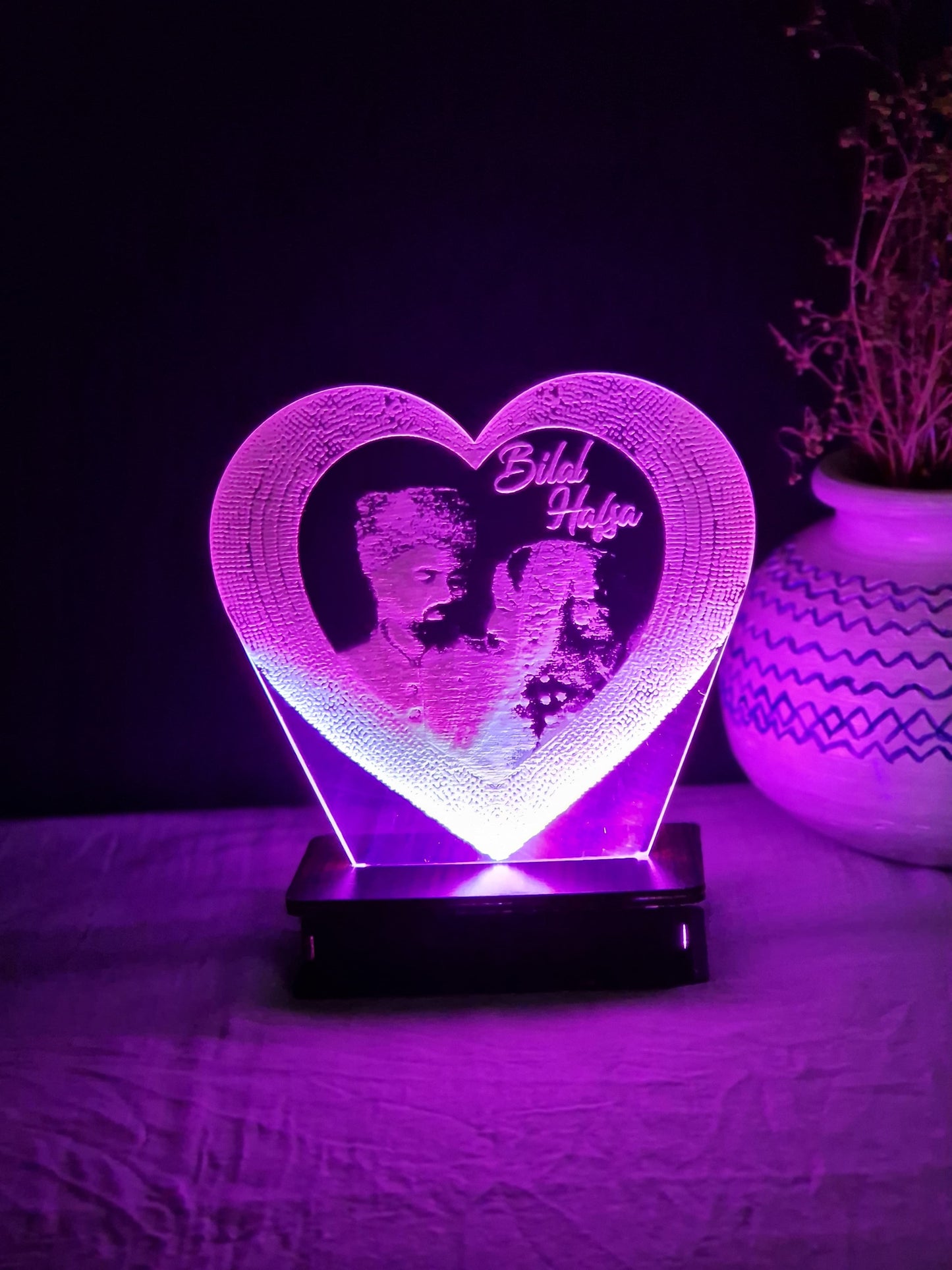 P5-  Picture in Heart  Customized Picture Illusion Lamp