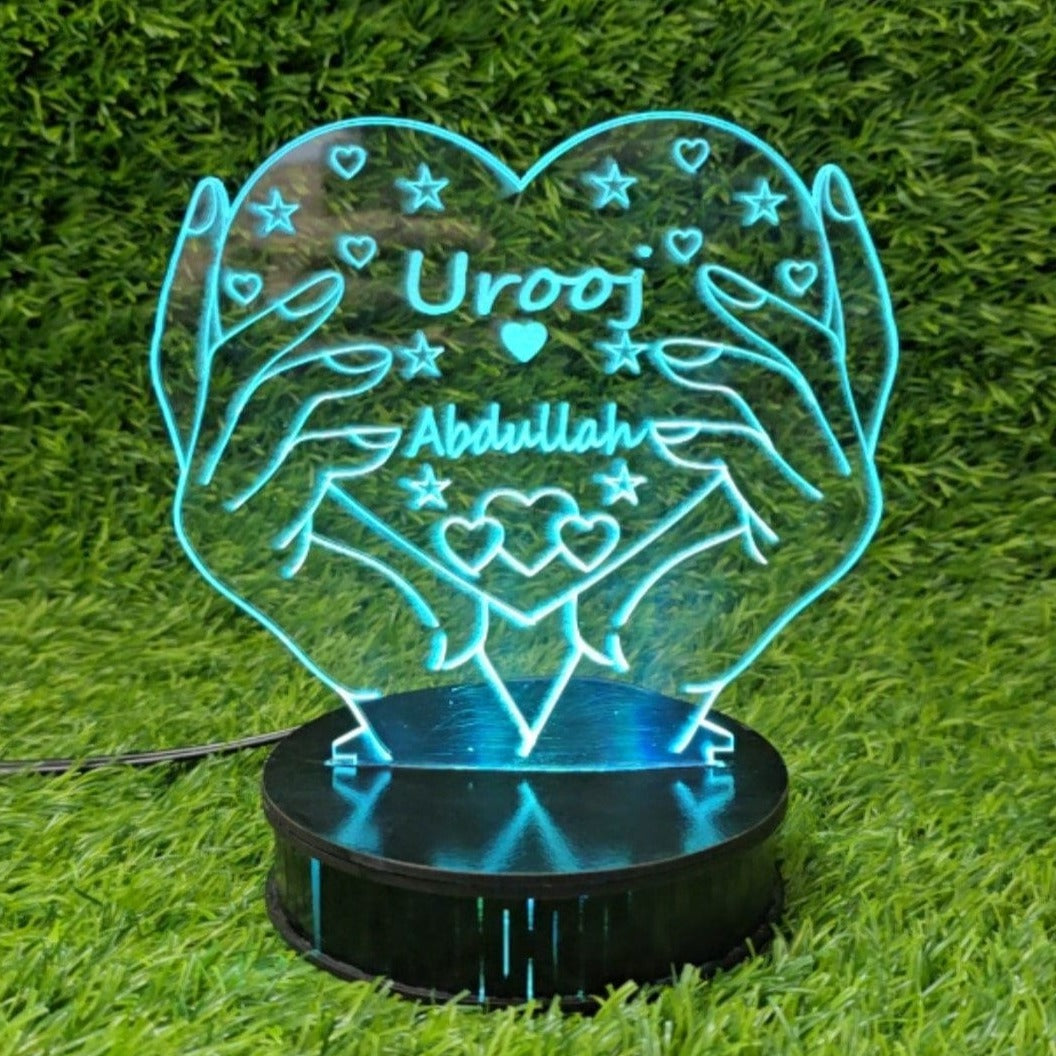 3D   Heart in Hand 2 Customised Illusion Lamp