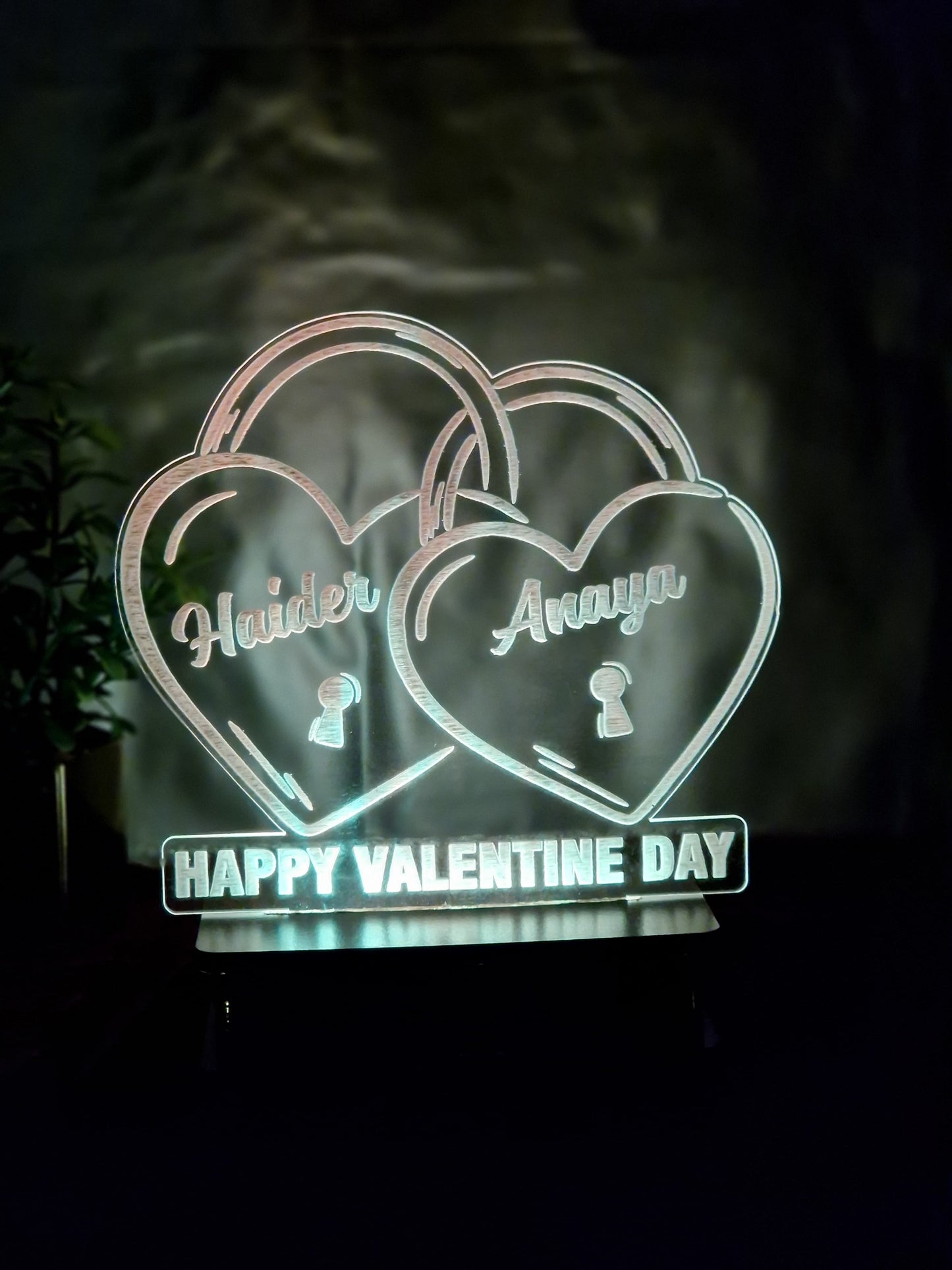 059-VALENTINE HEART LOCK CUSTOMIZED LAMP